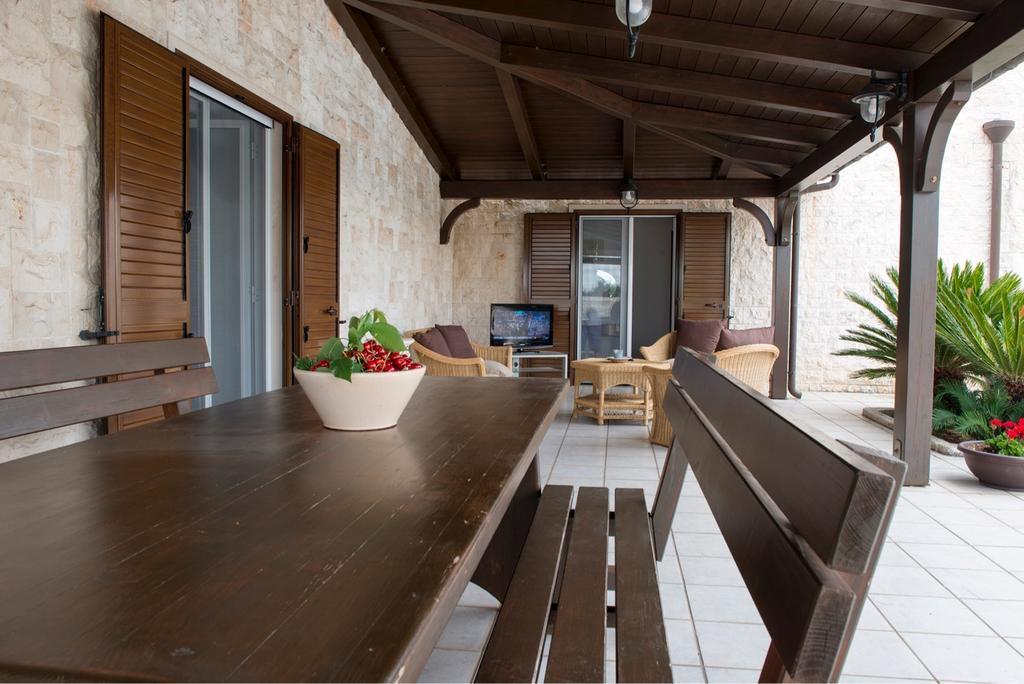 Villa Franca Ночі Екстер'єр фото